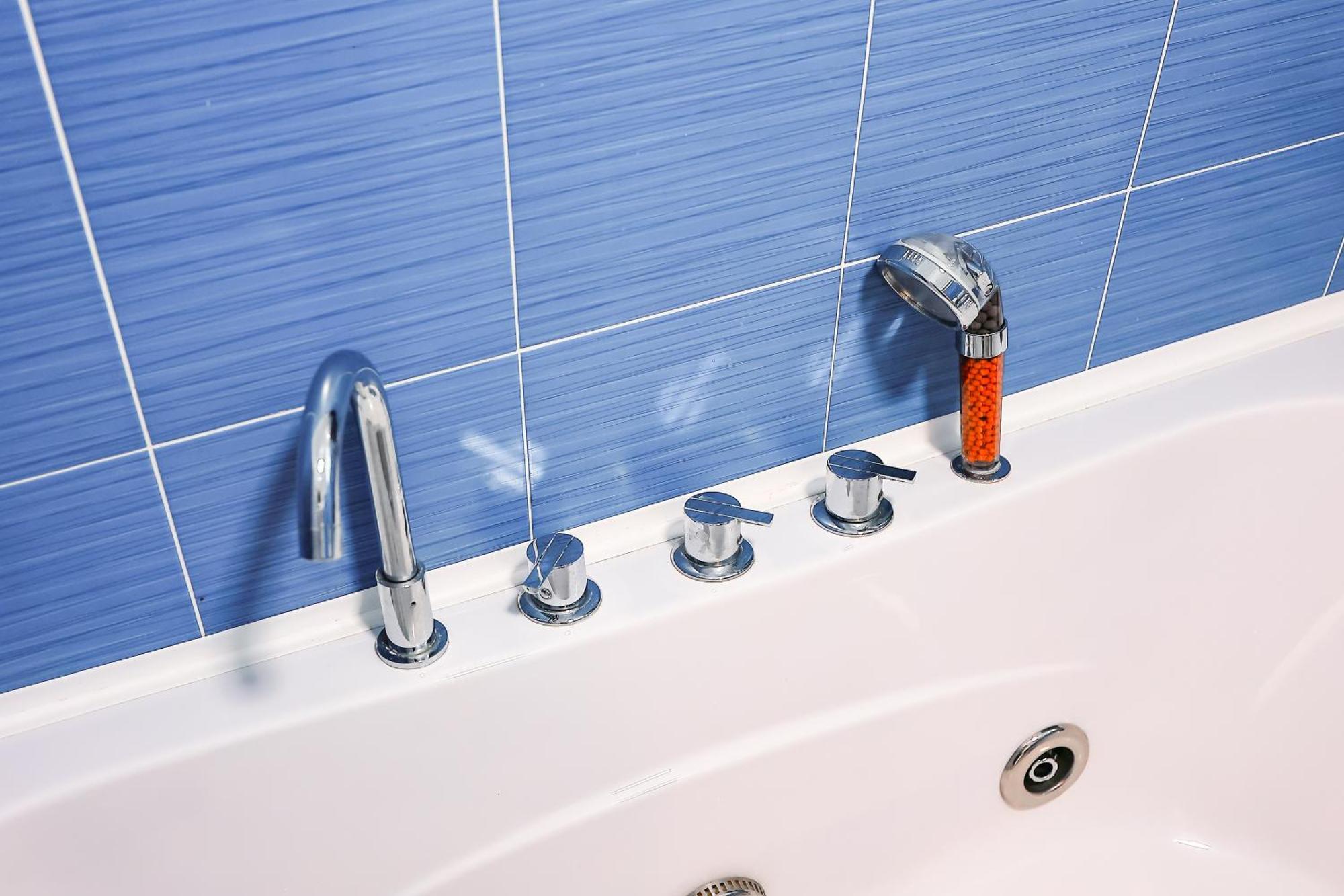 Oradea City Center Apartment Near Aquapark With Jacuzzi & Parking Екстериор снимка